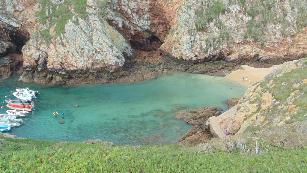 Surf And Stones Apartment Peniche Luaran gambar