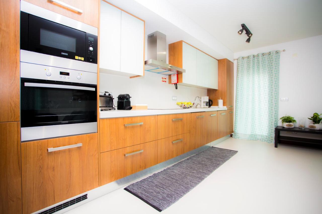 Surf And Stones Apartment Peniche Luaran gambar