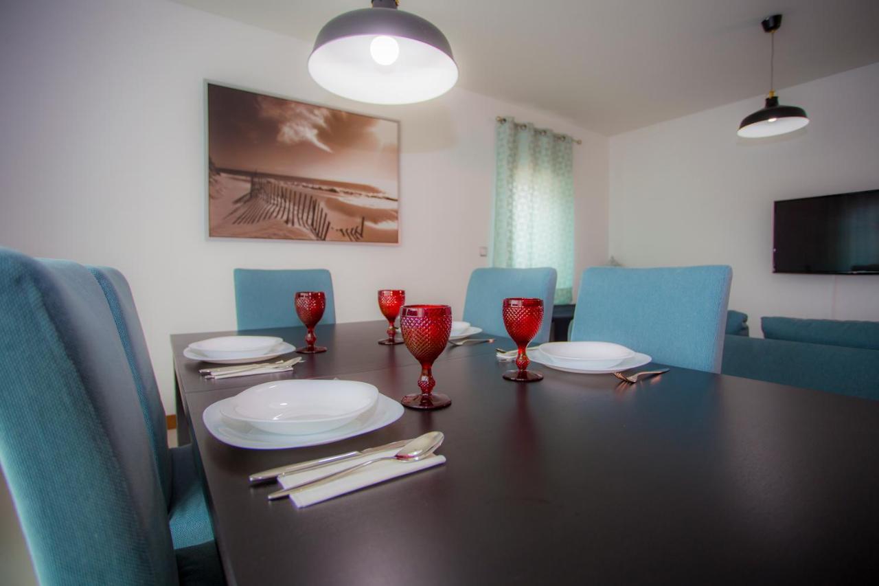 Surf And Stones Apartment Peniche Luaran gambar